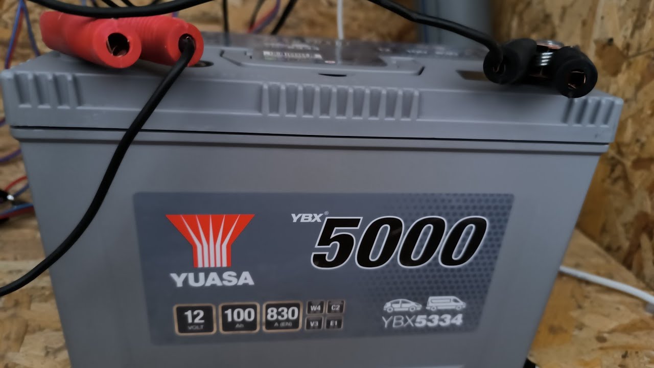 Акумулятор Yuasa YBX5334 після заряда