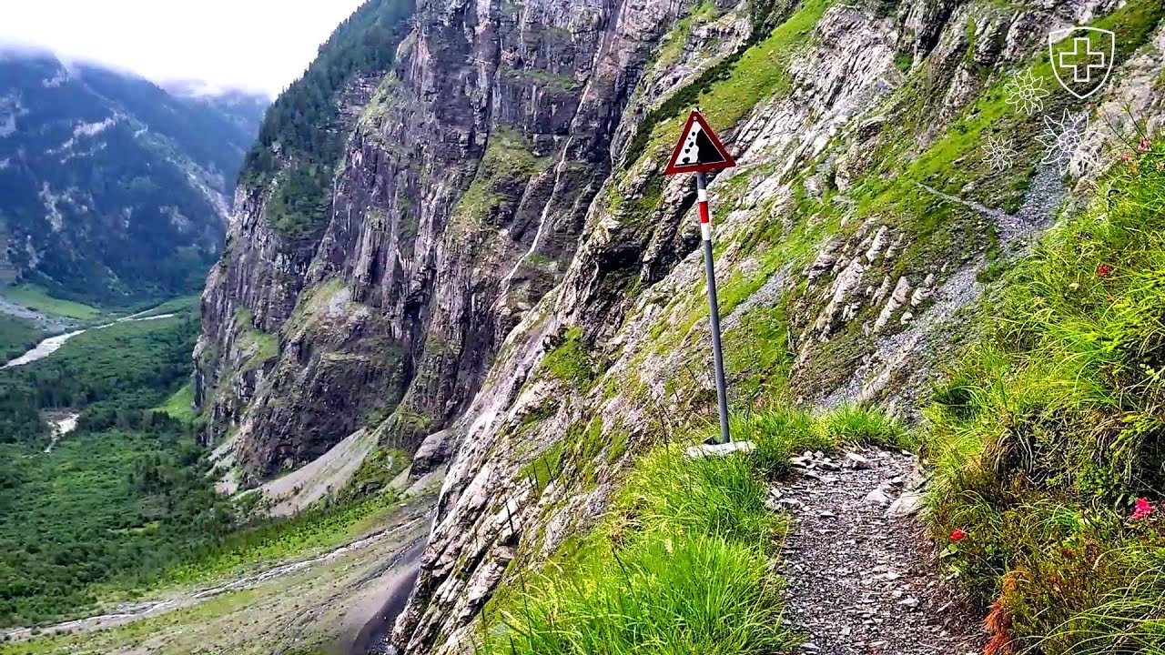 Thrilling ascent to Balmhornhütte on Gasterntal's rock face trail (2024/07/17)