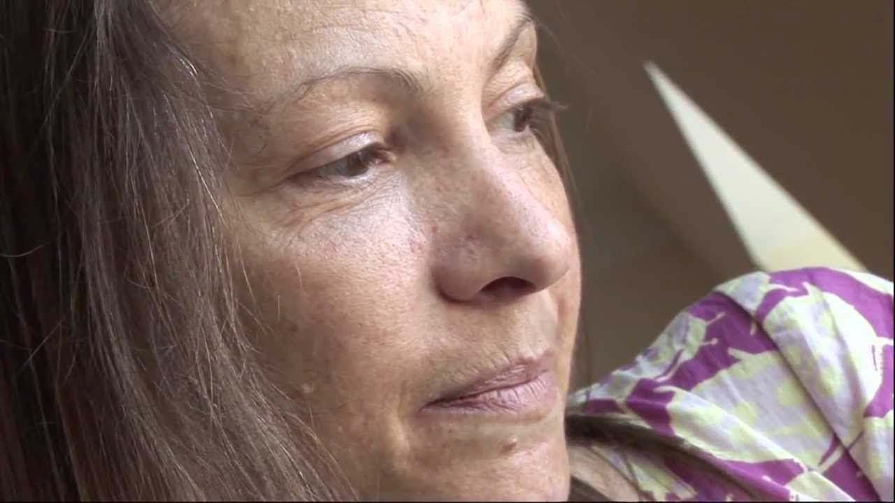 The Glass Half Full - a remarkable woman decides to attend a hospice and stop cancer treatment
