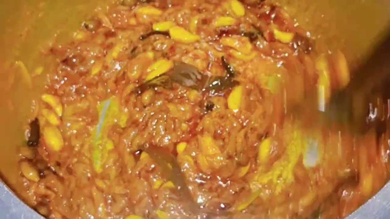 গরম গরম খিচুড়ি আর গরুর গোস।