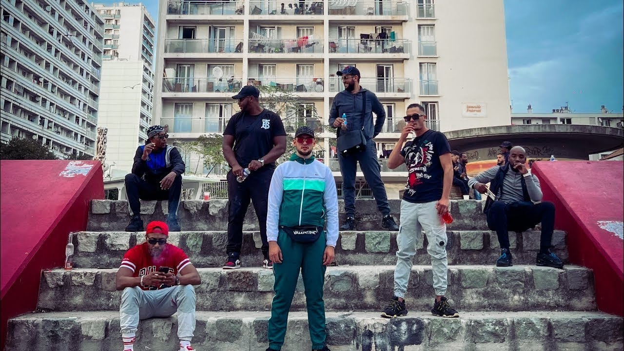 MRK221 "la guitare 🎸" feat FARY-T, MEUJ, DJIHA, SPARROW, SULTAN, LA FAVE (CLIP OFFICIEL)