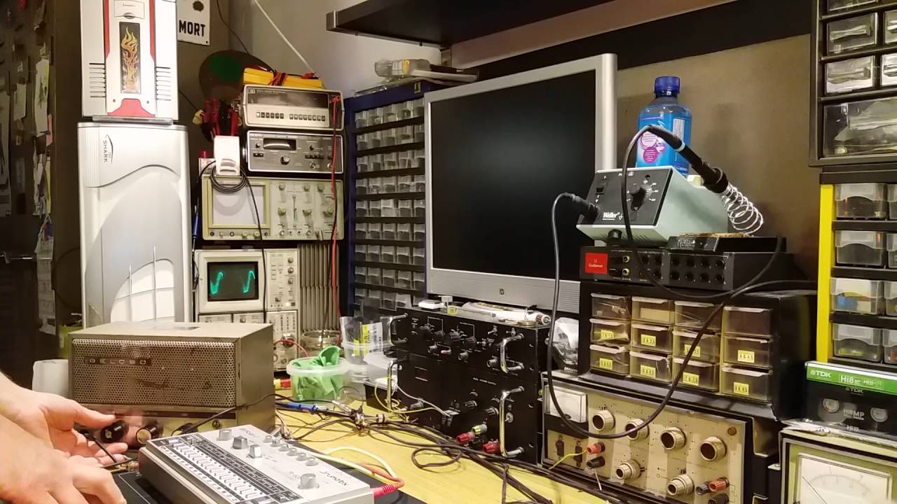 Tube distortion on a Roland TR-606