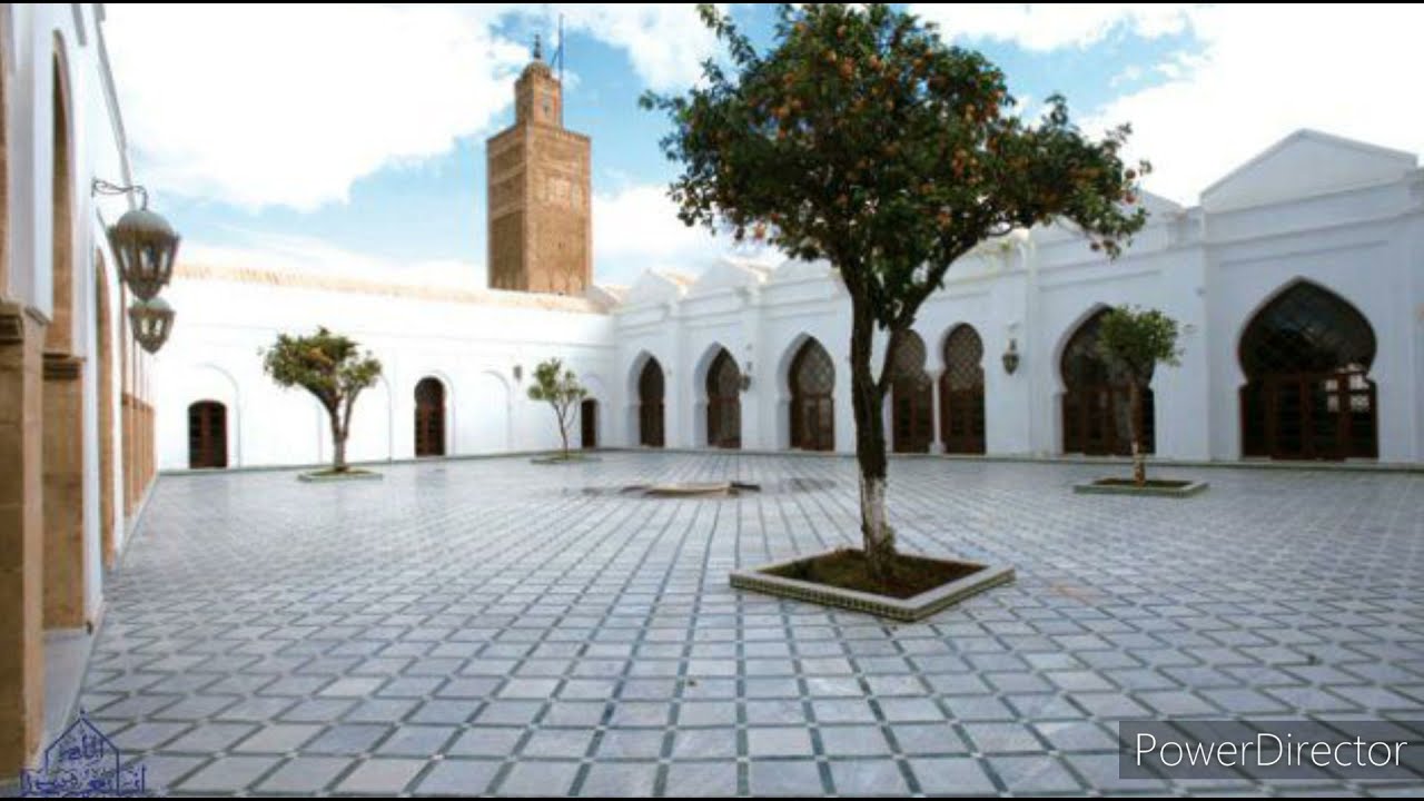 تهليل و لا أروع للحاج عبد المجيد بن الصادق مع أذان بمقام تقشعر منه الأبدان