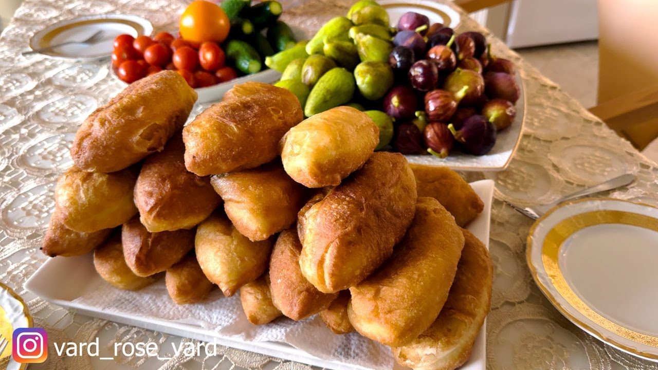 Пирожки с Мясом — Этот Рецепт Станет Вашим Любимым — Хрустящие и Пышные Снаружи и Мягкие Внутри!)