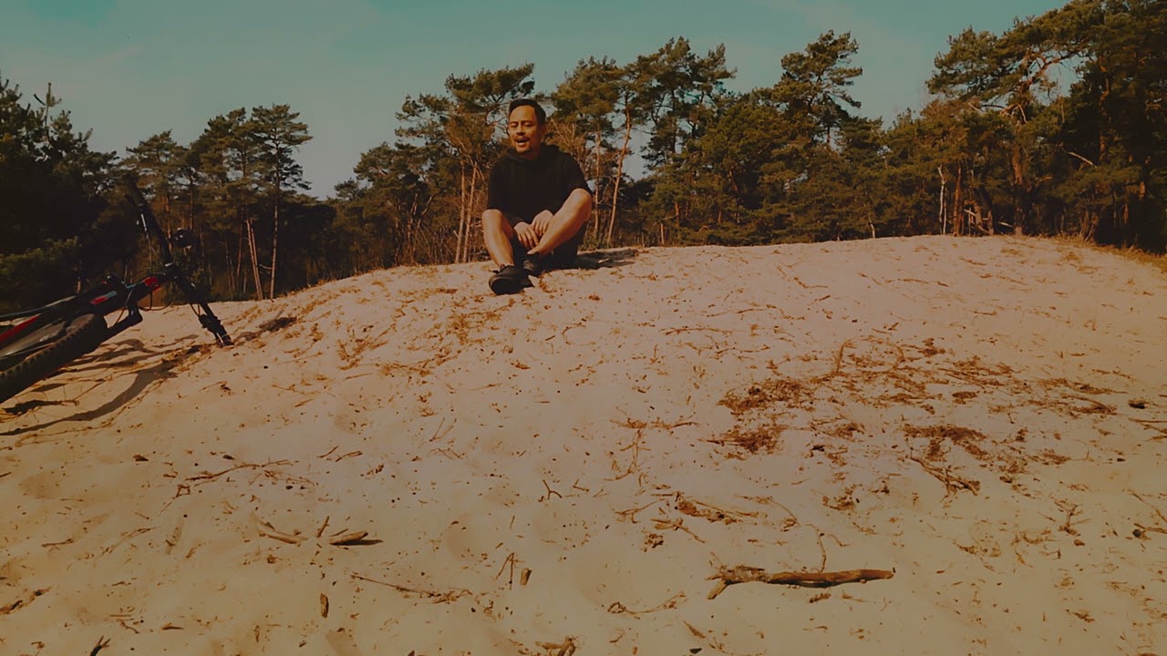Jay Gerrit - Meet me in the light (Official Music Video) Dutch Artist 