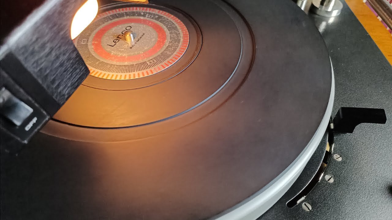 How to calibrate the speed of a LENCO turntable || LENCO B52
