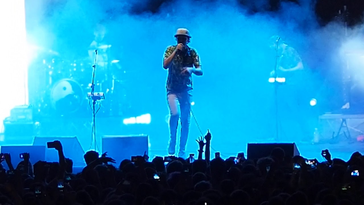 Pinguini Tattici Nucleari - Antartide  live @ Modena (Festa Unità) - Settembre 2019