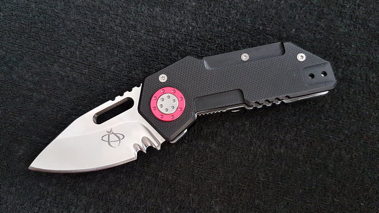Mantis MT-9 Tough Tony a escena: Un tanque de bolsillo.