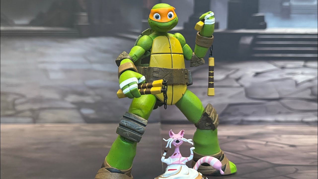 NECA 2012 Teenage Mutant Ninja Turtles Michelangelo Review