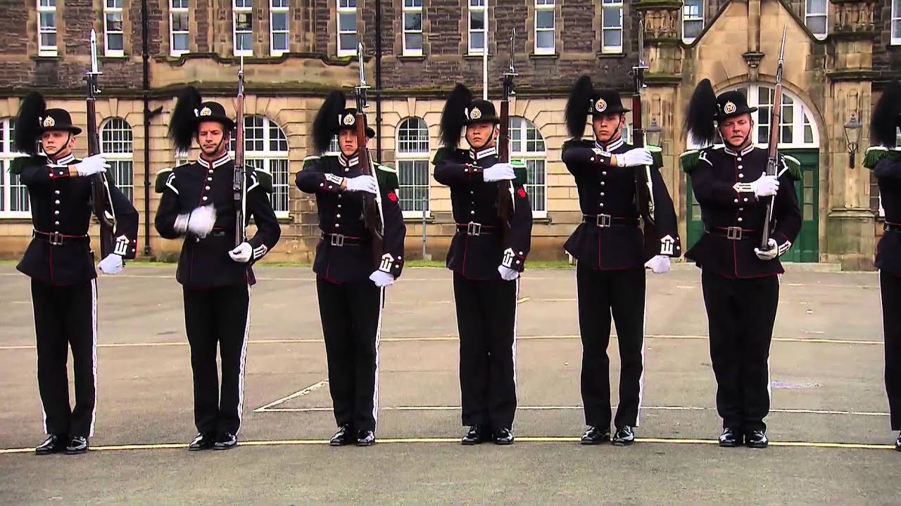 Military Tattoo , Senkveld-duellen Europa