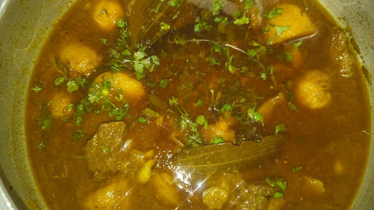 Aalu gosht recipe  in new style || आलू गोश्त बनाने का एकदम नया तरीका @delicious dastarkhwan 
