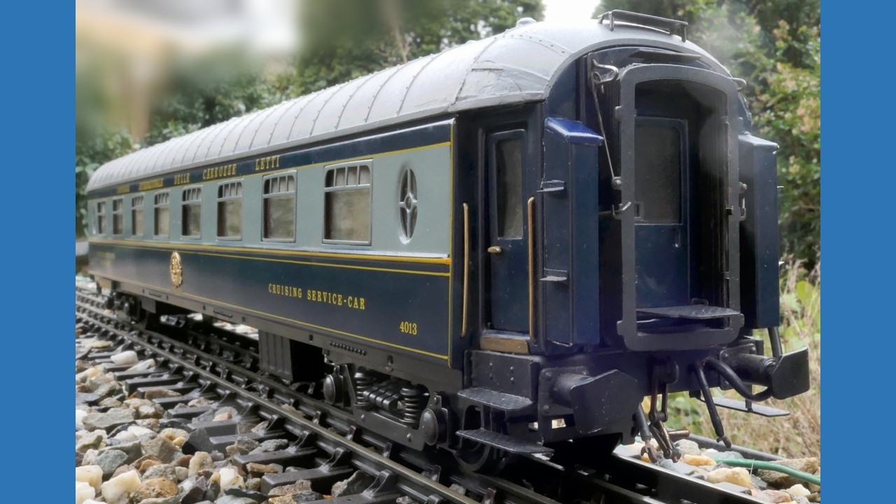 NIOE - Nostalgie Istanbul Orient Express on a trip through Italy by Elettren in 0 gauge