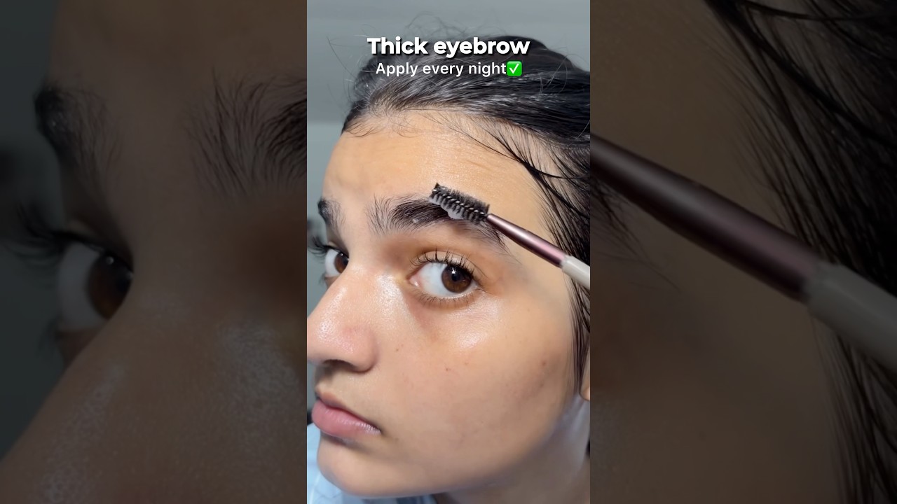Coconut oil uses‼️😱😱#youtubeshorts #ytshorts #youtube #skincare #shortsviral