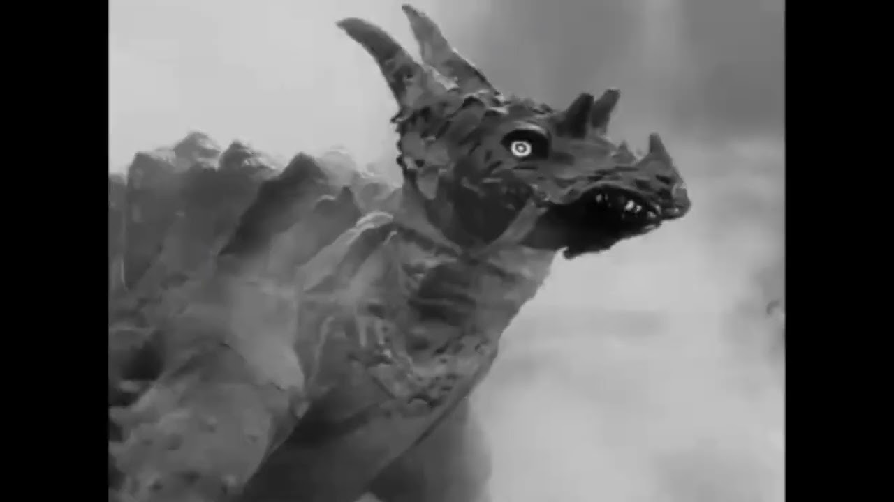 Ultraman vs. Pagos.