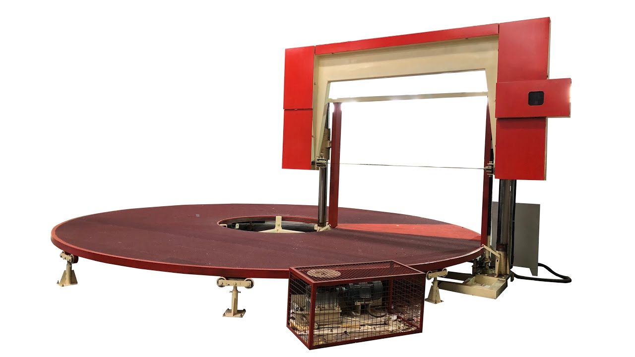 Circular foam cutting machine