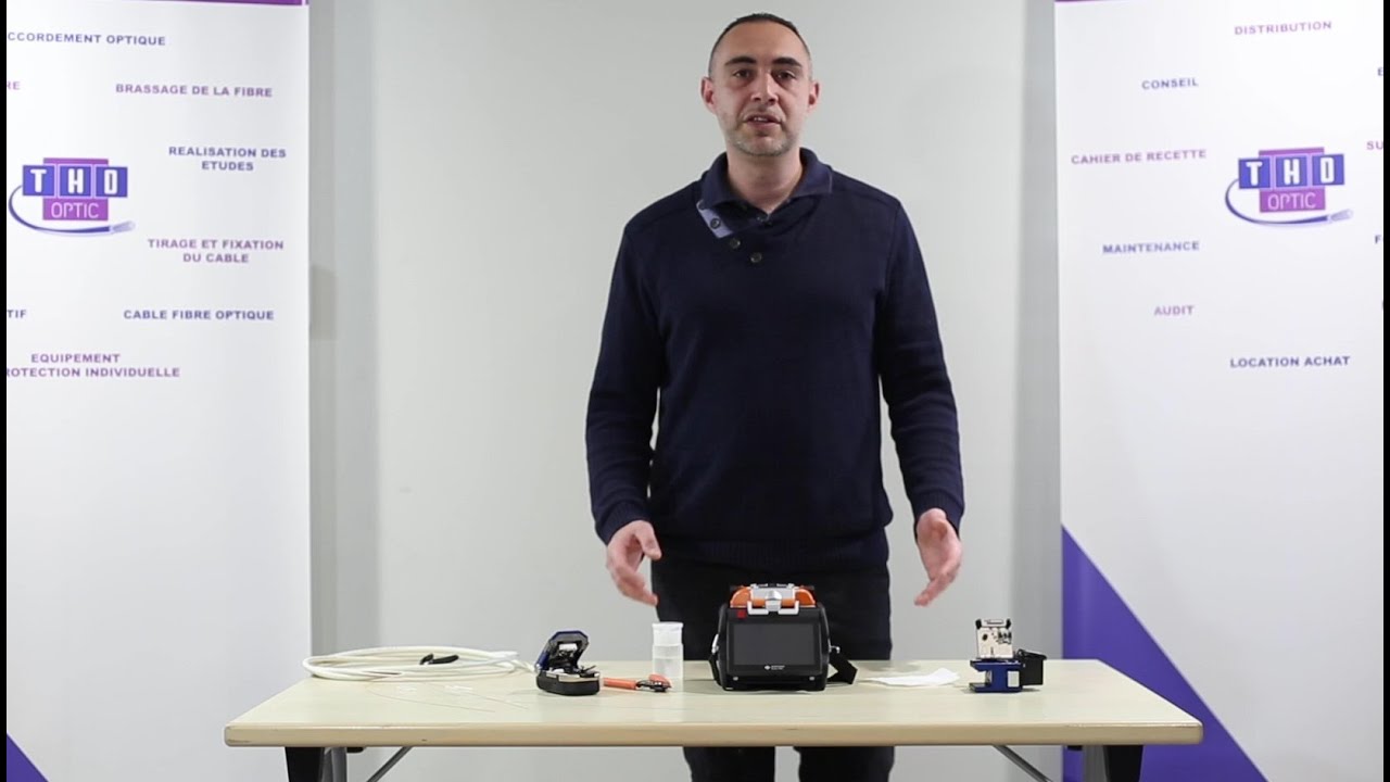 Comment souder 2 fibres optiques FTTH avec la soudeuse Sumitomo T-72C [ DEMO ]