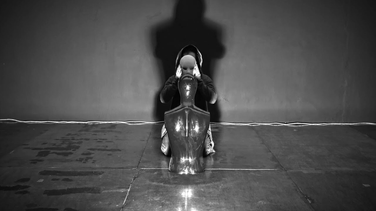 Facing Of (Shadow) Self - A Physical Theatre Performance