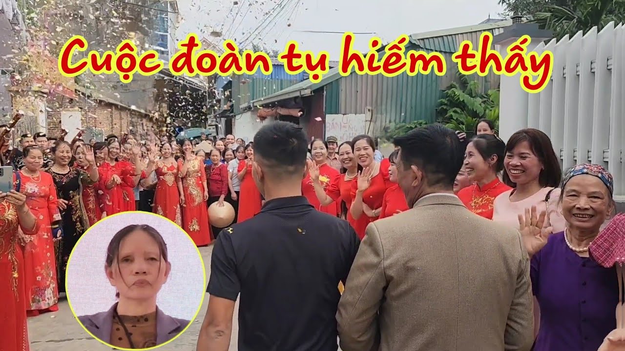 ( 1328 ) Tìm được Cha cho con. Cả làng tới chúc mừng, Tưng bừng và long trọng. Gặp lại người xưa.