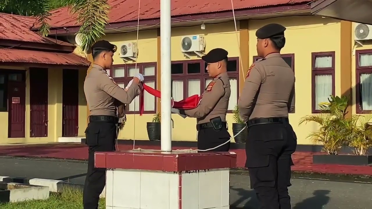 POLRES SIMEULUE LAKSANAKAN UPACARA HARI KESADARAN NASIONAL