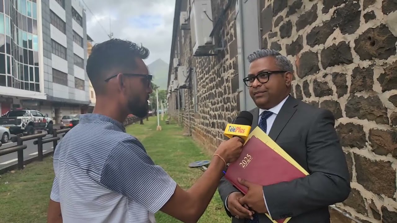 En direct des Casernes Centrales: l’IT Unit examine le téléphone portable de l’ex-constable Goomanee