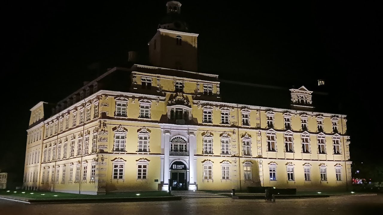 🎥 🇩🇪 Live :Oldenburg Museum at Night 🌙 | Calm &🌙 | Quiet Evening Walk Through History