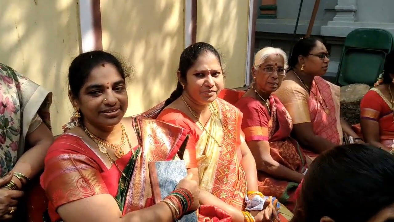 బుట్టాయిపేట గణపతి దేవలయంలోఏకాదశి వార్షిక వైభోవత్సవములు 6వ.రోజు సూర్యనామస్కరం అభిషేకం హోమం పూర్ణహుతి 
