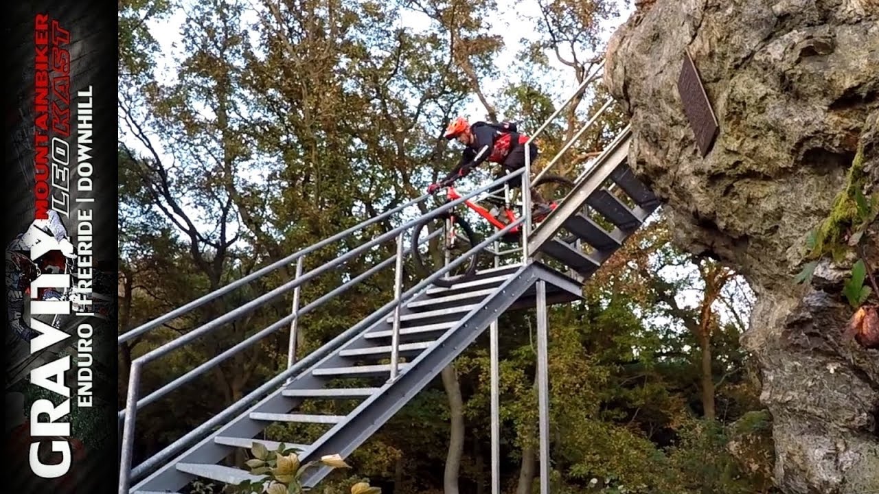 MTB Enduroride in den Sonnenuntergang | Steile Treppen Challenge | Urban & Trail | Leo Kast UMLK #49