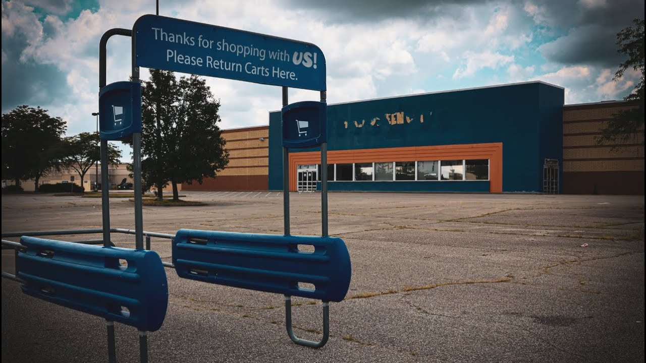 I Found An Abandoned Toys R Us In Clarksville, Indiana!