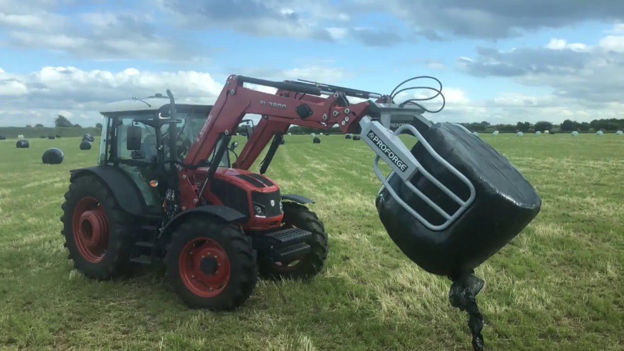 PROFORGE Soft-Hands Round Bale Grab In Action