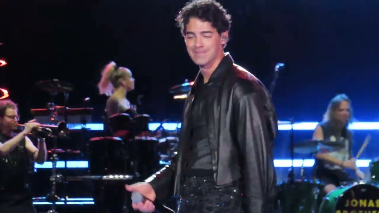 Celebrate -Jonas Brothers - 08/13/2023
