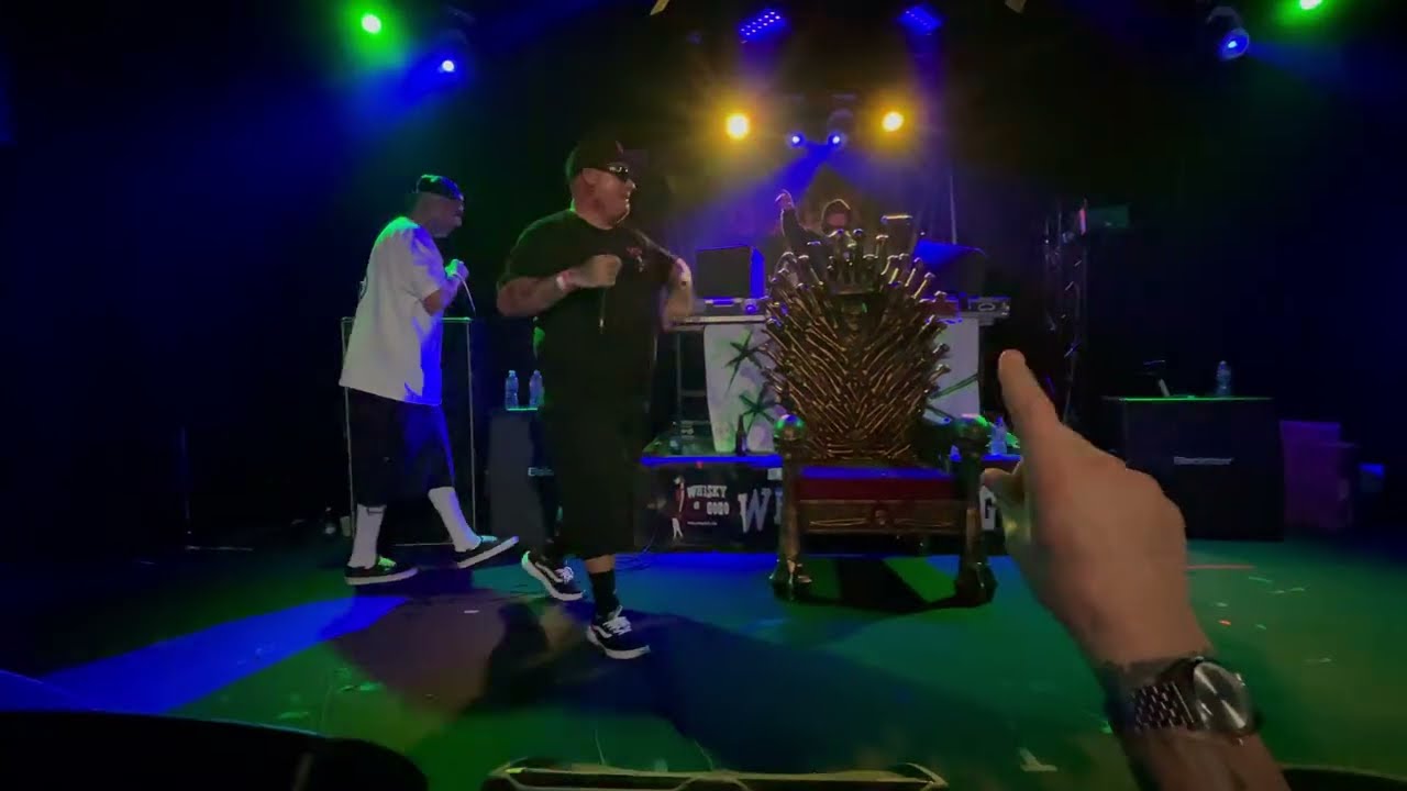 King Klick (feat. Johnny Richter, Chucky Chuck and Obnoxious) - We Want It All (Live at the Whiskey)
