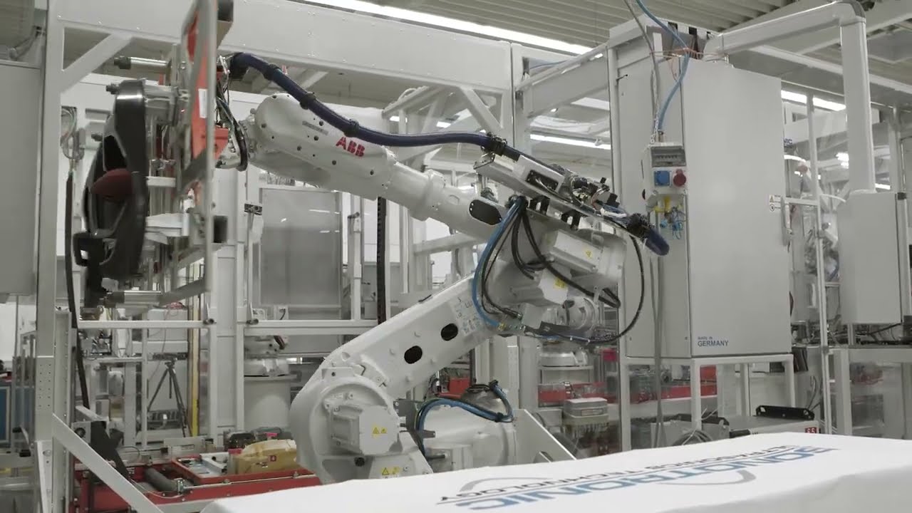 iSONIC FLEX: vollautomatisierte Serienproduktion  / Fully automated mass production