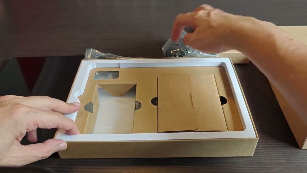 Chuwi Hi10 XPro (Unboxing)