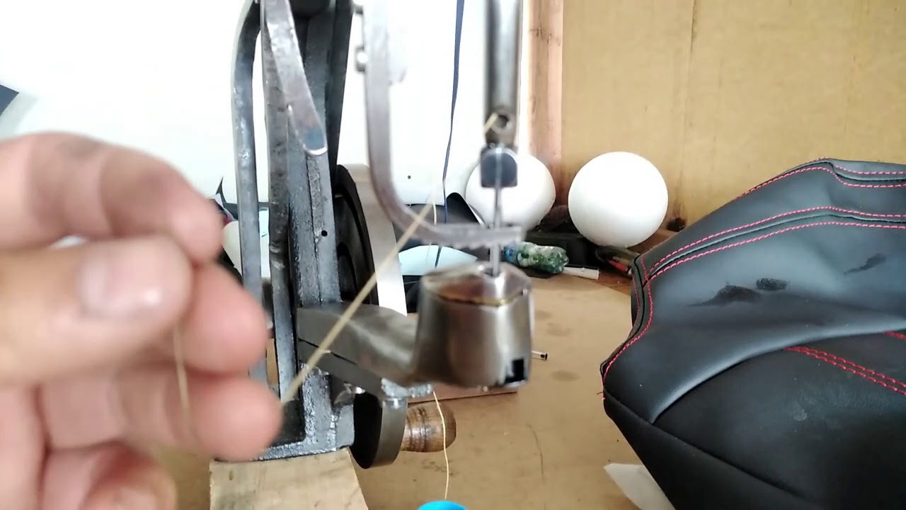 COMO ALISTAR LA MAQUINA (MELVAC) PARA COSER SUELA.