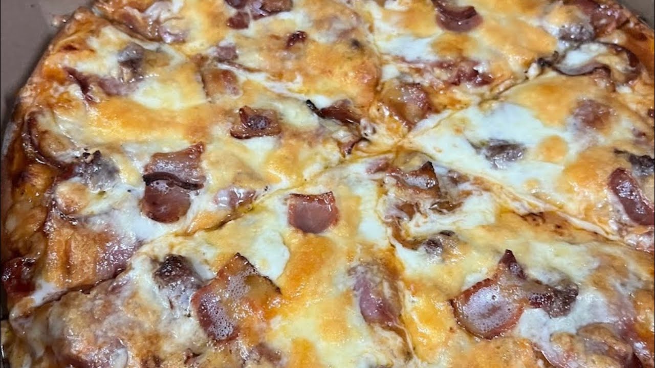 Pictou County Pizza. Andr&eacute;s. Poutine. Works. Nitro&rsquo;s Honest Review.