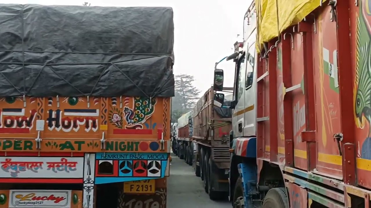 Finally unloading destination pr pahuch gye ..... nepal 🇳🇵💯🚛