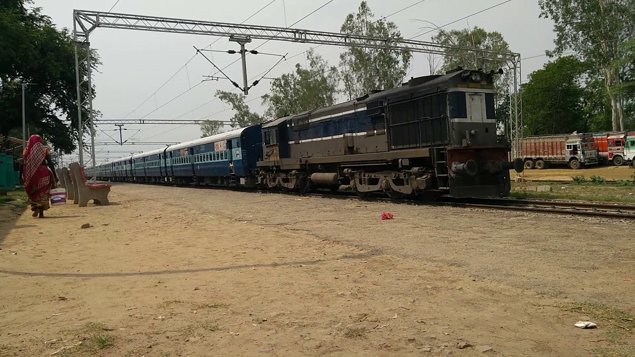 14215 ganga gomti exp