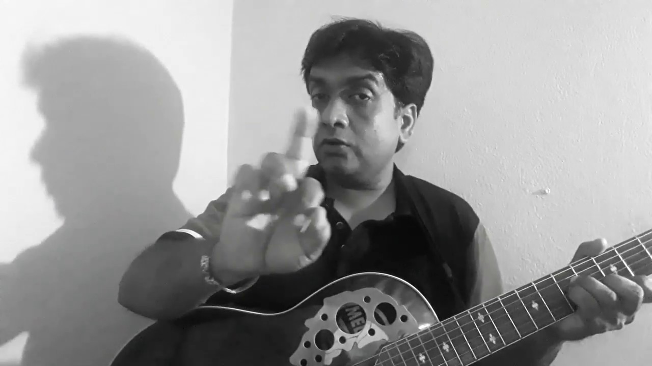 Aaj kal yaad kuchh Guitar chords and strumming and music part lesson 1st