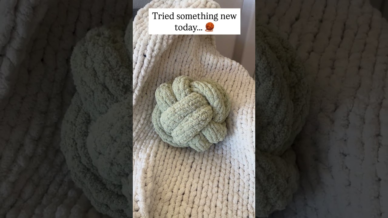 Chunky Knit Knot Pillow!  Stay tuned for a tutorial!