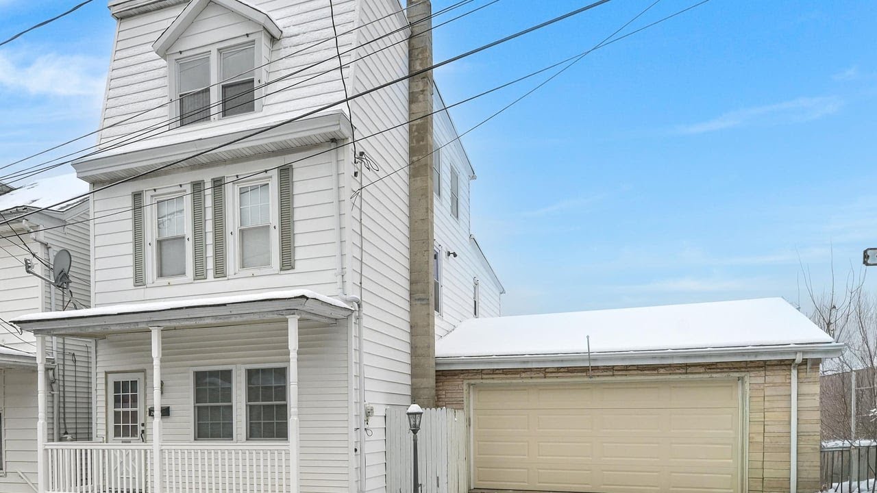 218 Oak St, Minersville, PA
