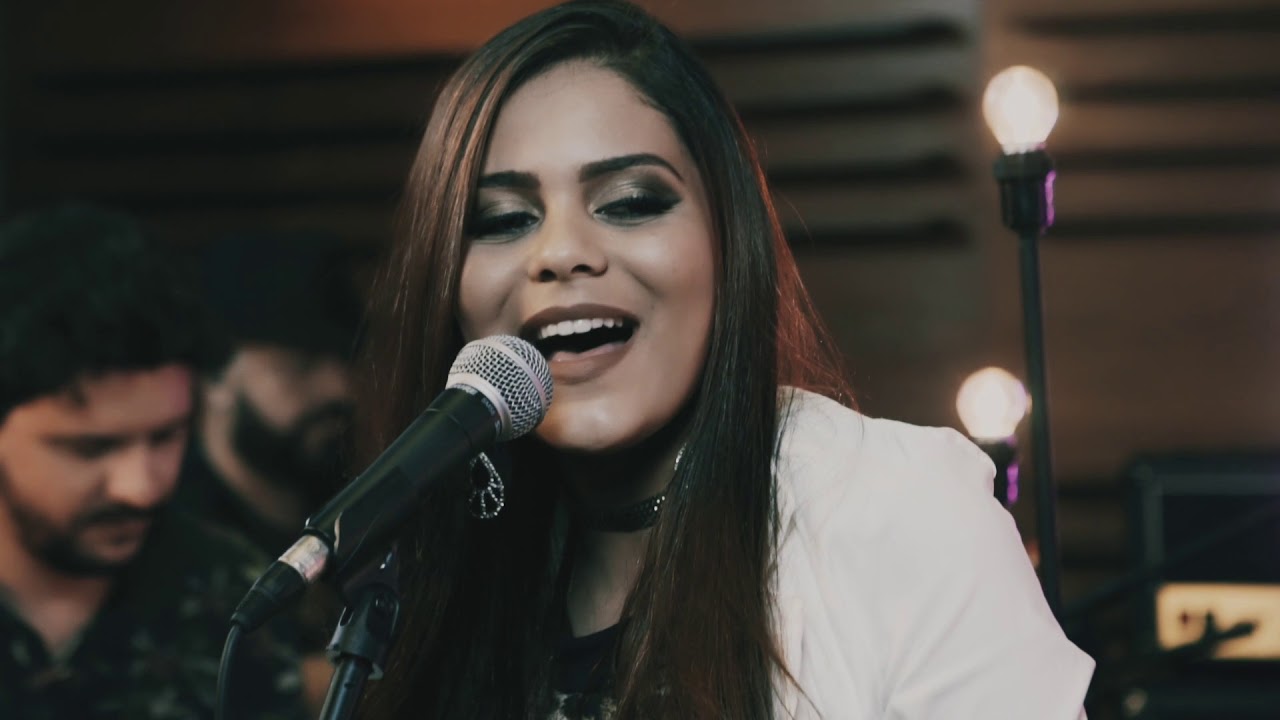 Rayane Martins - Poltrona 23 (Clipe Oficial)