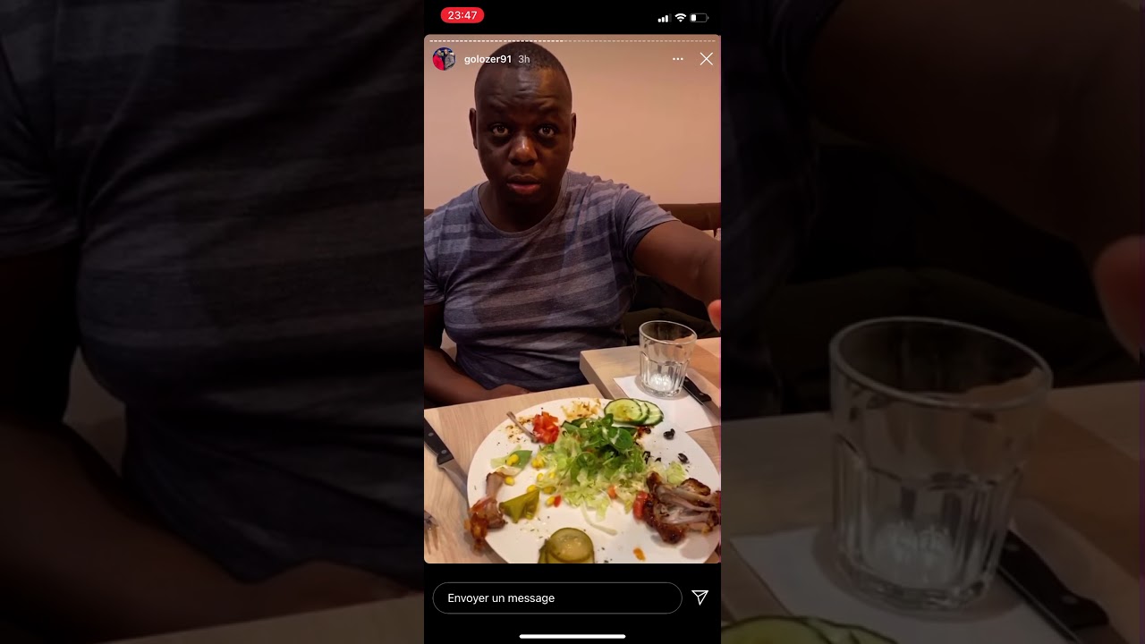 Golo et ritchie se battent au restaurant 😂😂😂