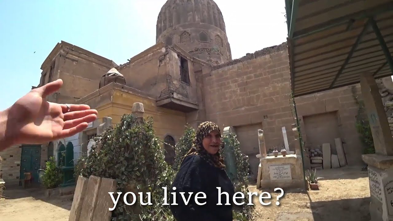 This cemetery slum in Cairo🇪🇬 is really something else...