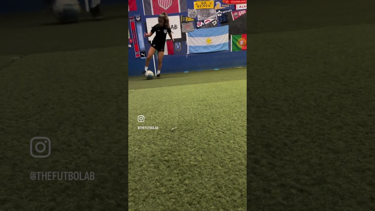 Cleaning the technique #soccerculture #football #soccerschool #soccerskills