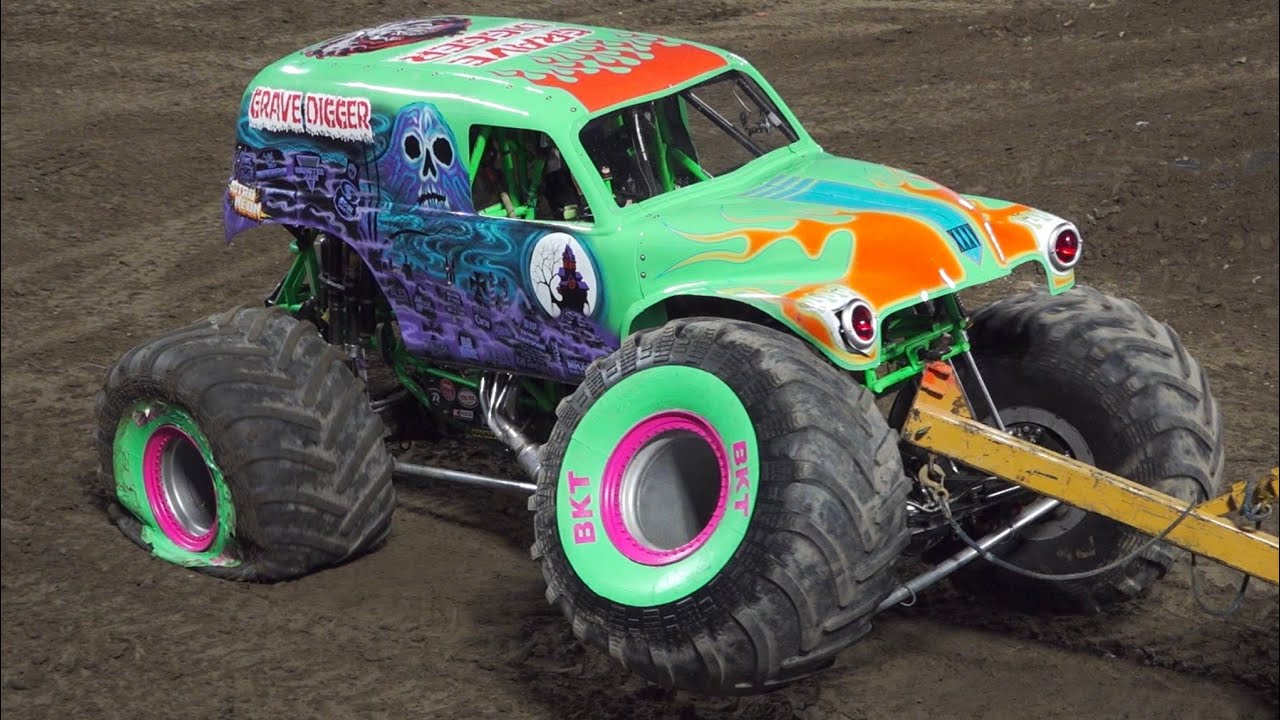 Monster Jam Superstar Challenge - Freestyle (Anaheim, CA 11/11/23)