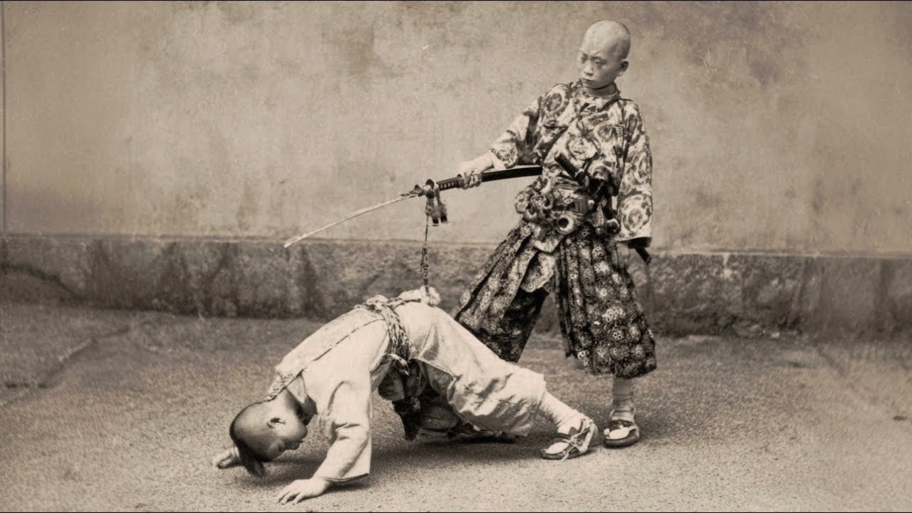 極秘収蔵庫：90年間禁止されていた衝撃写真110枚！