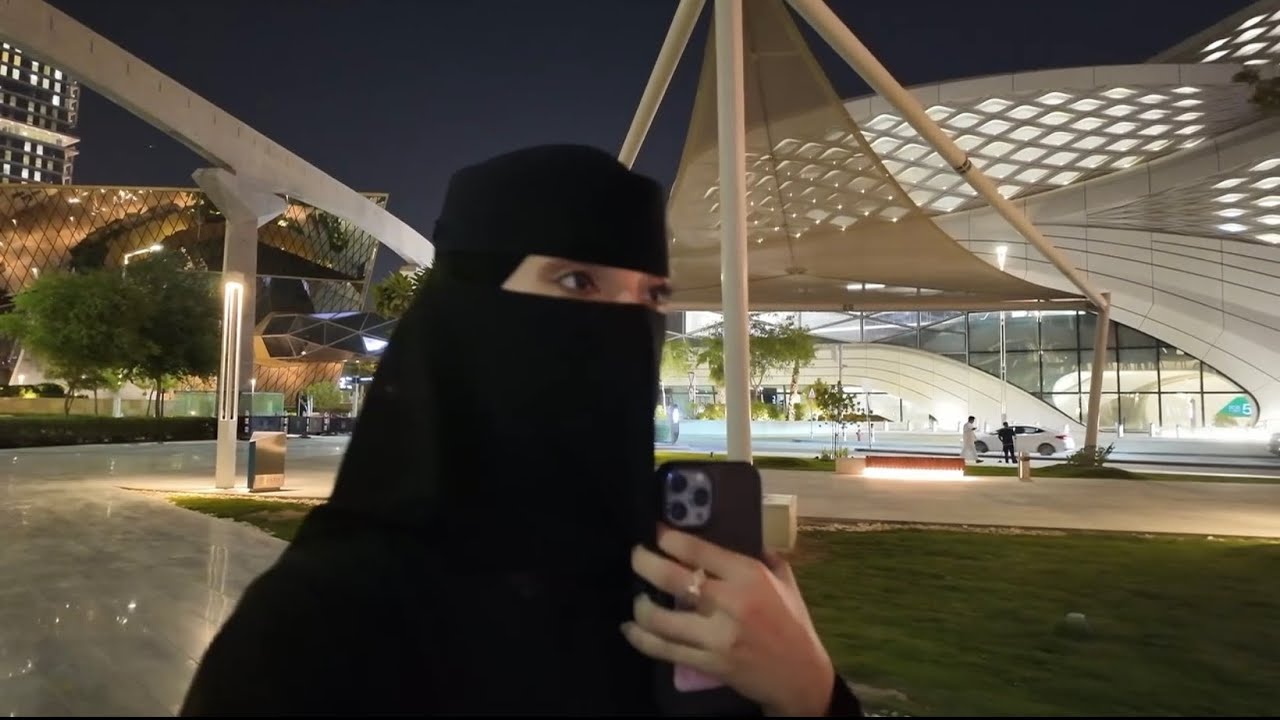 ركبنا مترو الرياض لحالنا لأول مرة! 🏙️