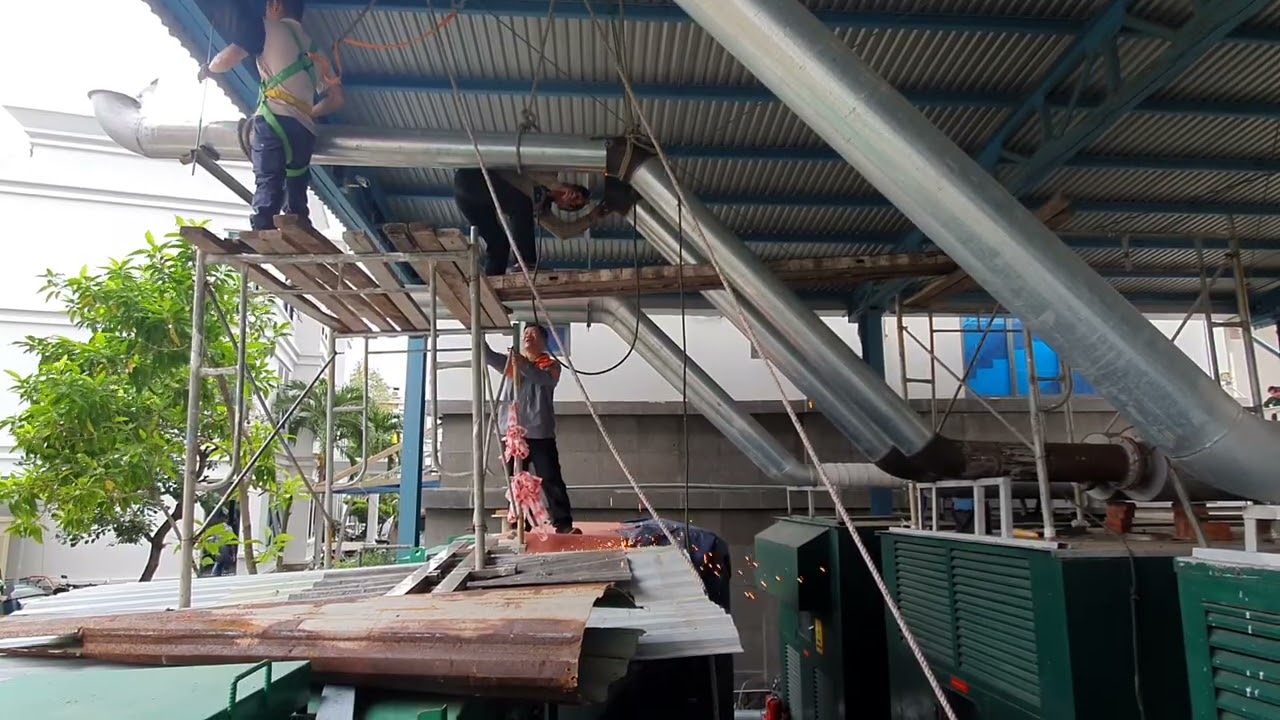 Lắp ống khói máy phát điện