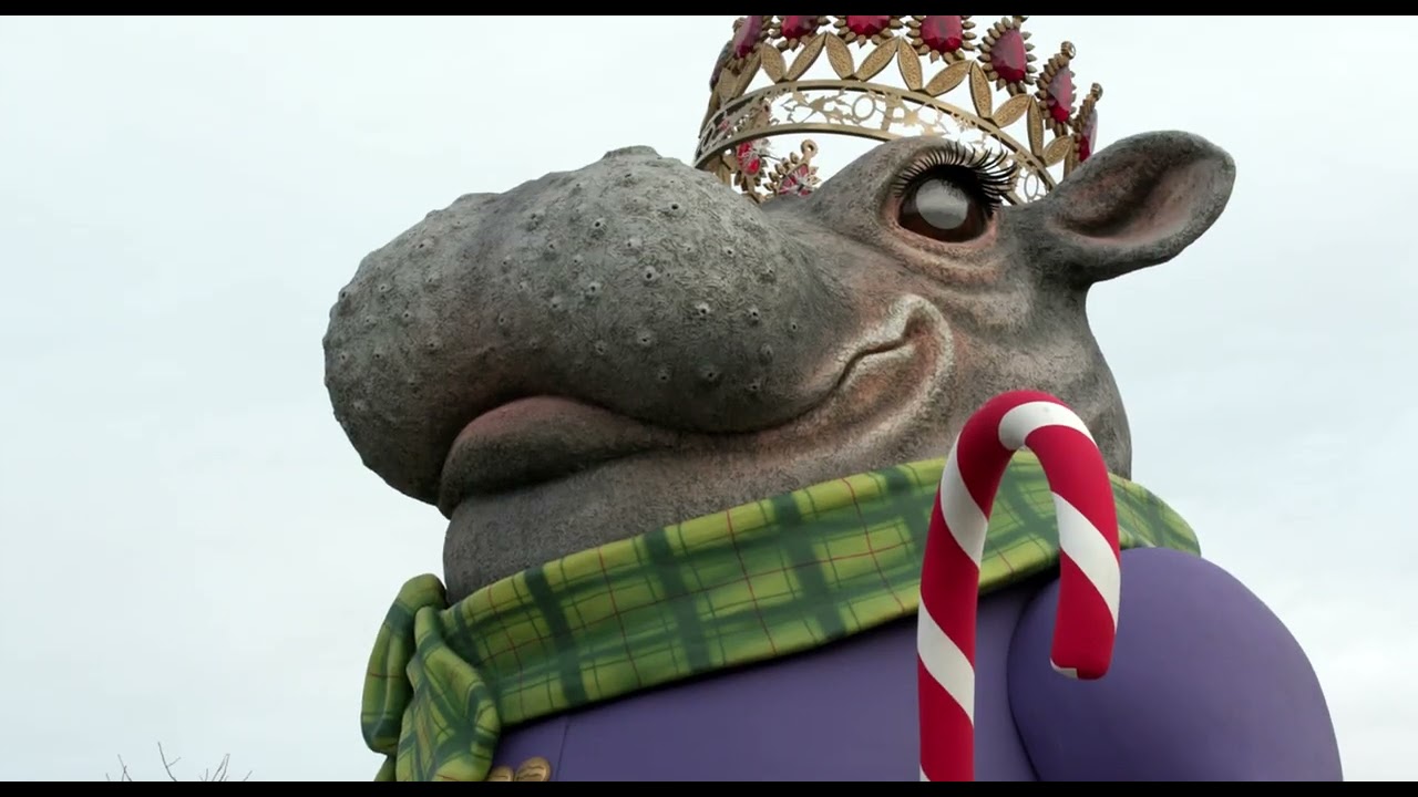 Nutcracker Topping for PNC Festival of Lights - Cincinnati Zoo