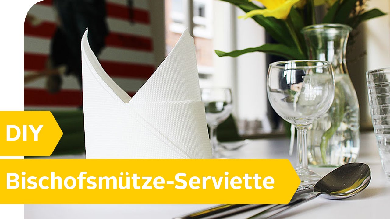 Servietten falten: Die Bischofsm&uuml;tze &ndash; DIY Anleitung | Roombeez &ndash; powered by OTTO